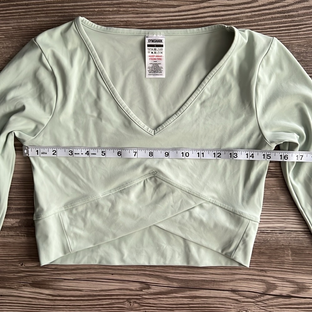 Gymshark Crossover Long Sleeve Crop Top Mist Green - Picture 6 of 9